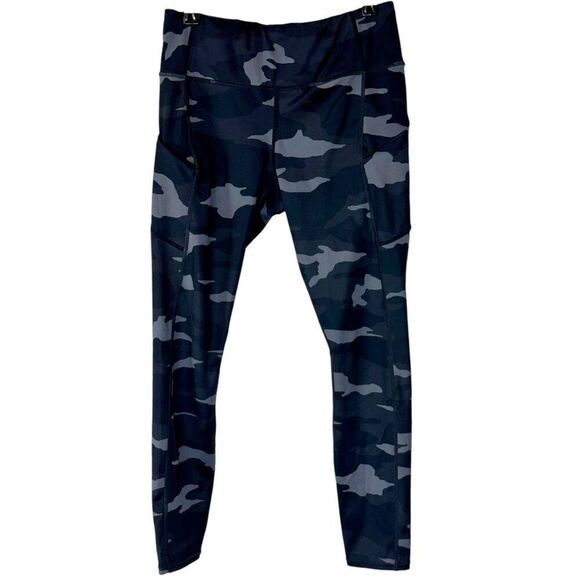 Athleta Dark‎ Camo Contender Tights Size Small - Picture 1 of 13